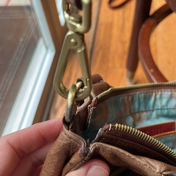 Hobo Leather Crossbody Bag - Picture 6 of 15
